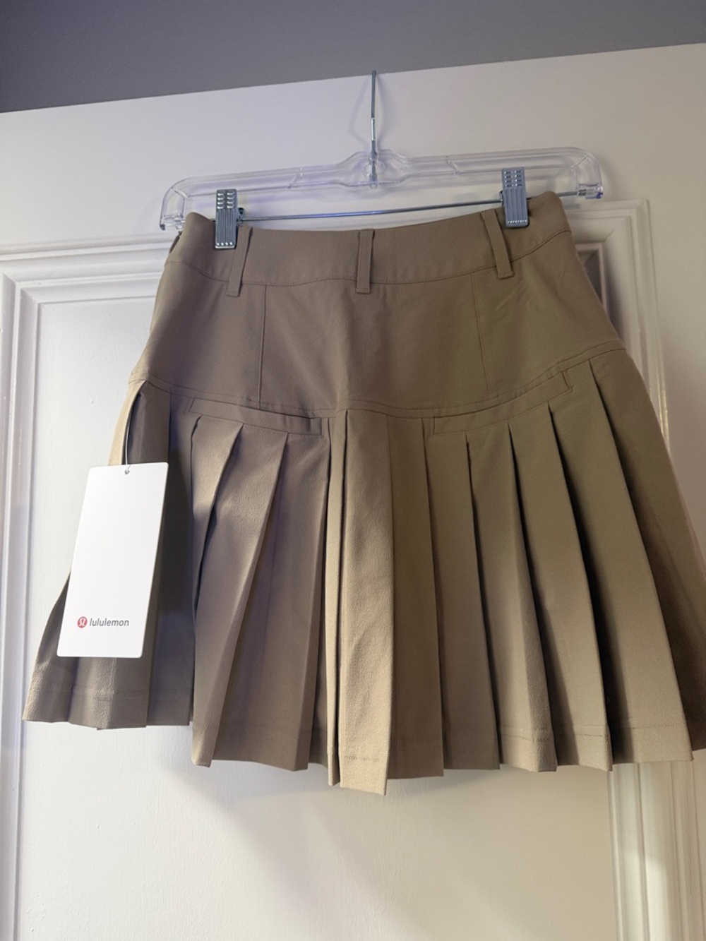 lululemon athletica Drop-Waist Pleated Golf Skirt in Khaki - Picture 6 of 7